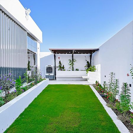 Villa كرم شاليه à Barka Extérieur photo